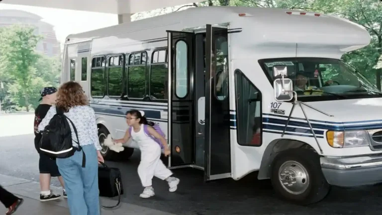 Panduan Transportasi Lokal Biar Liburan Aman Dan Hemat
